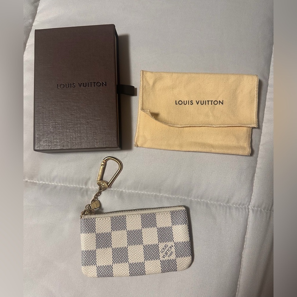 Louis Vuitton Key Pouch‎ Damier Azur White/Blue